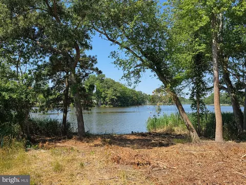 1 Old Mill Bridge Road, Frankford, DE 19945