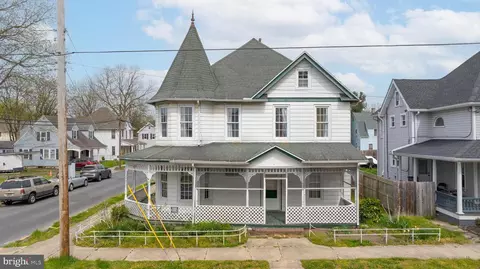402 E Poplar St, Seaford, DE 19973