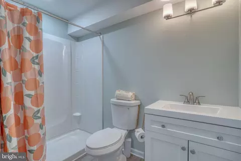 Bath - 32092 Windjammer Dr, Lewes, DE 19958 photo 2 of 3