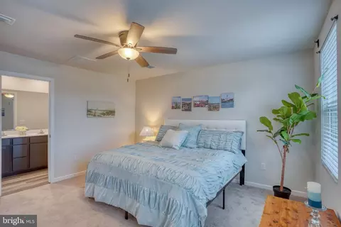 Bedroom - 32092 Windjammer Dr, Lewes, DE 19958 photo 3 of 8