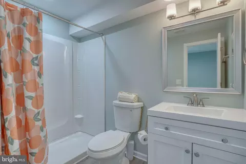Bath - 32092 Windjammer Dr, Lewes, DE 19958 photo 3 of 3