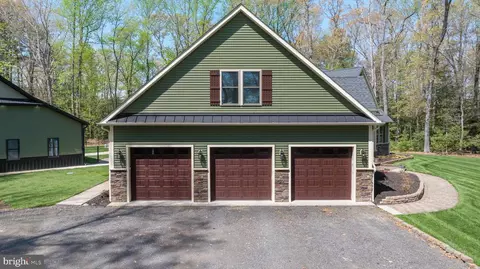 Exterior - 26750 Deep Branch Rd, Milton, DE 19968 photo 6 of 30