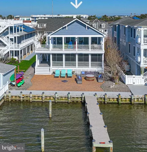 1502 Bay St, Fenwick Island, DE 19944