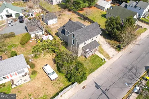 View/Area - 235 W 10 St, Laurel, DE 19956 photo 4 of 5