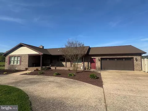 34370 Central Ave, Frankford, DE 19945