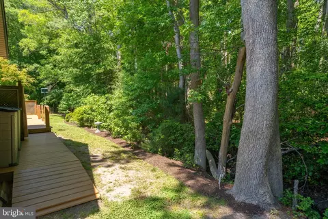Exterior - 5 Mary Joe Ct, Ocean View, DE 19970 photo 6 of 13