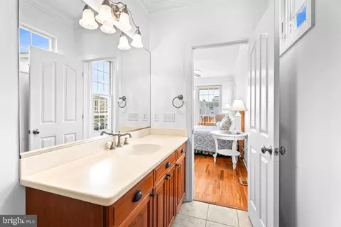 Bath - 34875 Alda Ln, Bethany Beach, DE 19930 photo 5 of 10