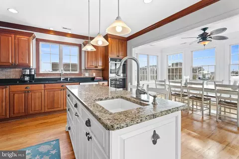 Kitchen - 34875 Alda Ln, Bethany Beach, DE 19930 photo 5 of 6