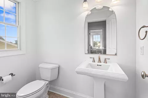 Bath - 34875 Alda Ln, Bethany Beach, DE 19930 photo 9 of 10