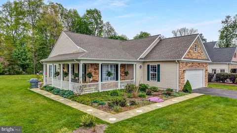 30462 Oak Ridge Dr, Millsboro, DE 19966