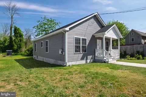 5 W High St, Seaford, DE 19973