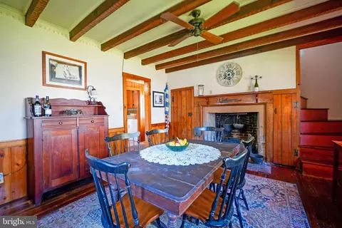 Dining - 202 W 3rd St, Lewes, DE 19958 photo 3 of 3