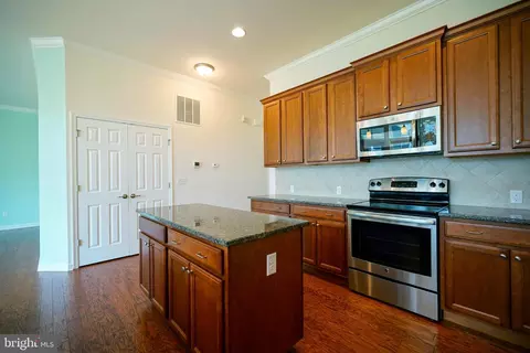 Kitchen - 29671 Riverstone Dr, Milton, DE 19968 photo 3 of 5