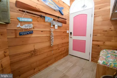 Entry Way - 14 Mississippi Ave, Milton, DE 19968 photo 5 of 6