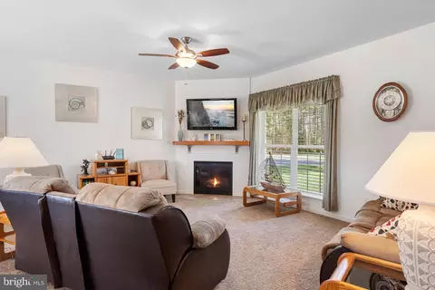 Living - 24578 Beaver Way, Georgetown, DE 19947 photo 1 of 2