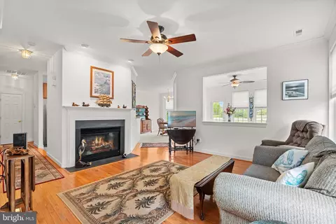 Living - 5 Saint George St, Ocean View, DE 19970 photo 1 of 3