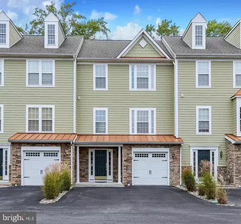 15 Hull Ln, Millville, DE 19967