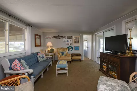 Living - 28228 Sloop Ave, Millsboro, DE 19966 photo 2 of 3