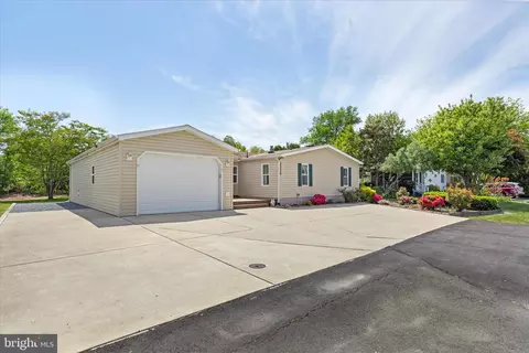 33370 Court Dr, Millsboro, DE 19966