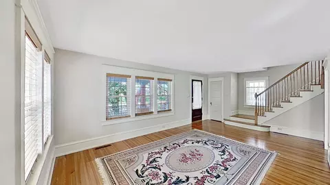 Living - 405 Union St, Milton, DE 19968 photo 1 of 11