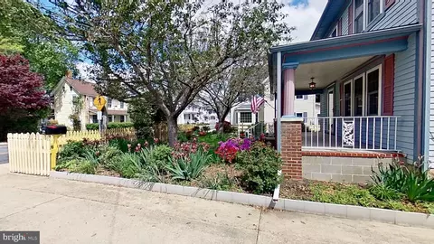 Exterior - 405 Union St, Milton, DE 19968 photo 11 of 22