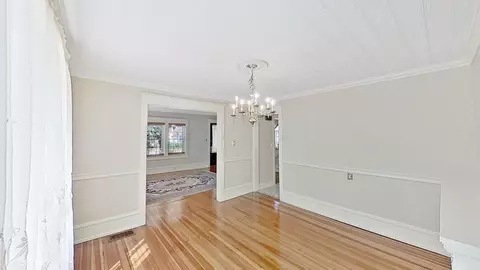 Dining - 405 Union St, Milton, DE 19968 photo 1 of 1