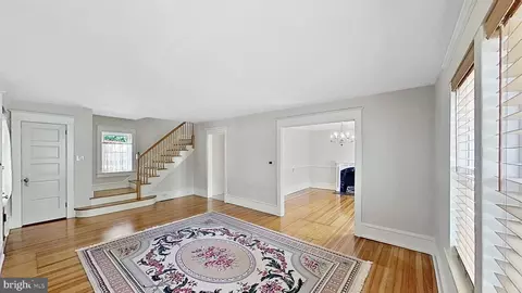 Living - 405 Union St, Milton, DE 19968 photo 4 of 11