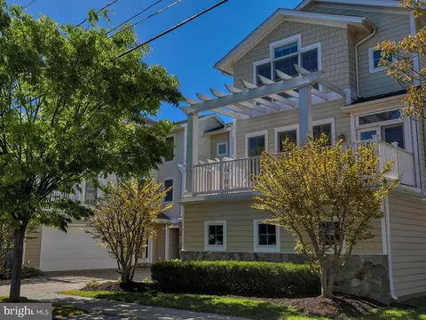 18 C Christian St, Rehoboth Beach, DE 19971