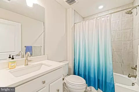 Bath - 239 Red Cedar Dr, Lewes, DE 19958 photo 5 of 5