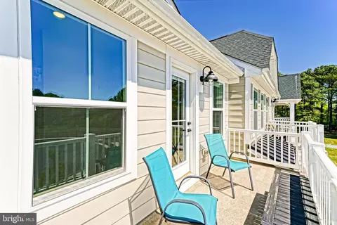 Exterior - 239 Red Cedar Dr, Lewes, DE 19958 photo 5 of 10