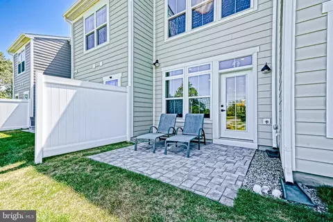 Exterior - 239 Red Cedar Dr, Lewes, DE 19958 photo 7 of 10