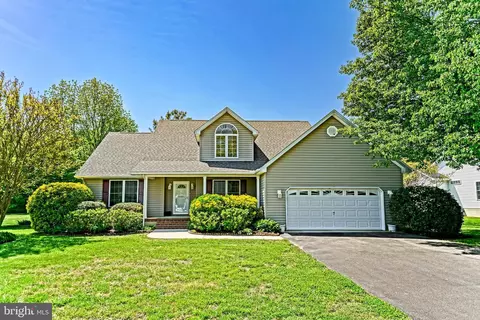6 Zanes Ct, Rehoboth Beach, DE 19971