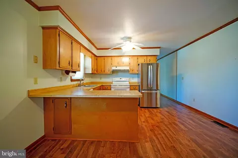 Kitchen - 17258 Ash Ct, Lewes, DE 19958 photo 3 of 3