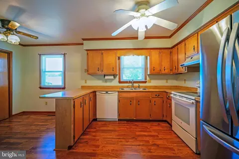 Kitchen - 17258 Ash Ct, Lewes, DE 19958 photo 1 of 3