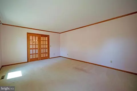 Living - 17258 Ash Ct, Lewes, DE 19958 photo 3 of 7