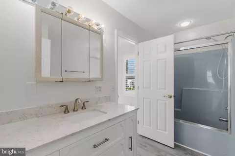 Bath - 38214 Martins Way, Ocean View, DE 19970 photo 3 of 4
