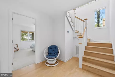 Entry Way - 39664 Seaside Ave, Bethany Beach, DE 19930 photo 2 of 4