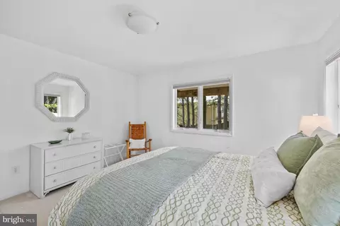 Bedroom - 39664 Seaside Ave, Bethany Beach, DE 19930 photo 5 of 12
