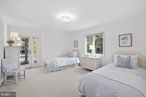Bedroom - 39664 Seaside Ave, Bethany Beach, DE 19930 photo 10 of 12