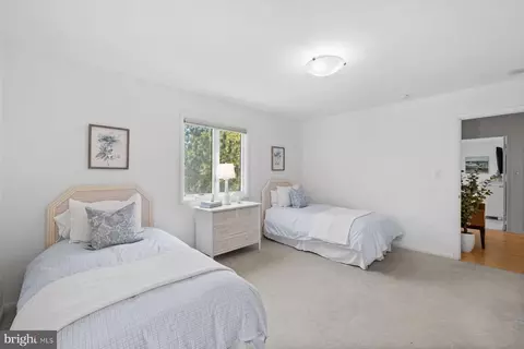 Bedroom - 39664 Seaside Ave, Bethany Beach, DE 19930 photo 11 of 12