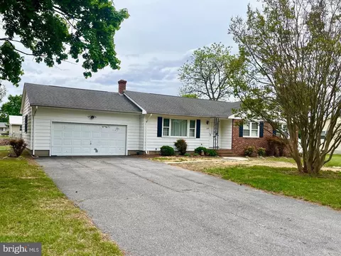608 Adams Dr, Milford, DE 19963