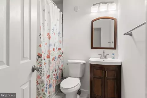 Bath - 27 Seabrook Rd, Ocean View, DE 19970 photo 1 of 1