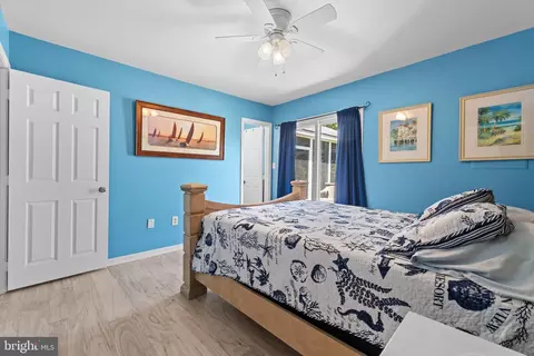 Bedroom - 27 Seabrook Rd, Ocean View, DE 19970 photo 1 of 3