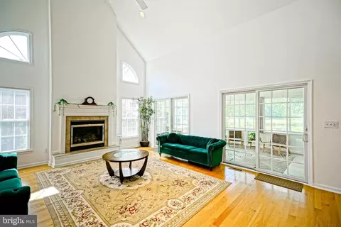 Living - 106 Seagull Dr, Lewes, DE 19958 photo 1 of 2