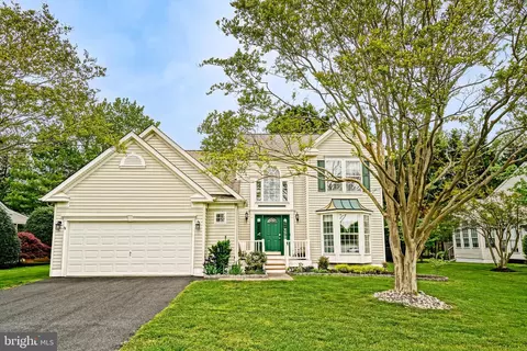 Exterior - 5 Aintree Dr, Lewes, DE 19958 photo 4 of 13