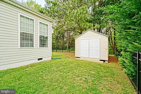 Exterior - 5 Aintree Dr, Lewes, DE 19958 photo 12 of 13
