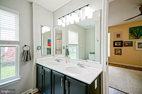 Bath - 5 Aintree Dr, Lewes, DE 19958 photo 2 of 4