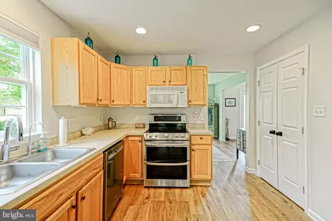 Kitchen - 5 Aintree Dr, Lewes, DE 19958 photo 3 of 4