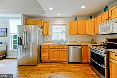 Kitchen - 5 Aintree Dr, Lewes, DE 19958 photo 2 of 4