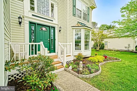 Exterior - 5 Aintree Dr, Lewes, DE 19958 photo 6 of 13